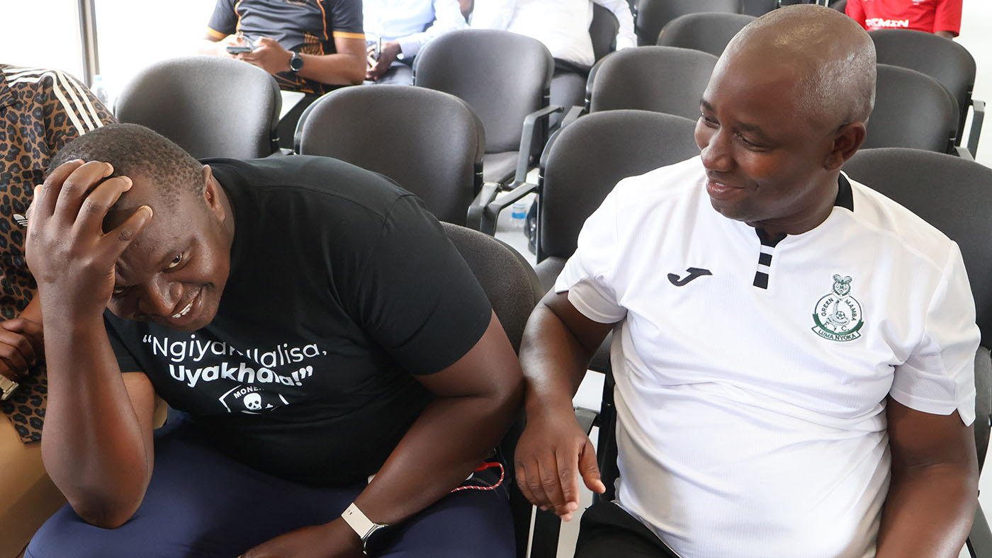 Last year’s finalists Moneni Pirates are set for a titanic clash with Green Mamba. Pirates PRO Meluleki ‘Sluga’ Simelane (L) looked visibly shaken by the draw, while Green Mamba CEO Ntuthuko Dlamini appeared confident.